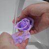 Rosa morada de pétalos de jabón (vista 6)